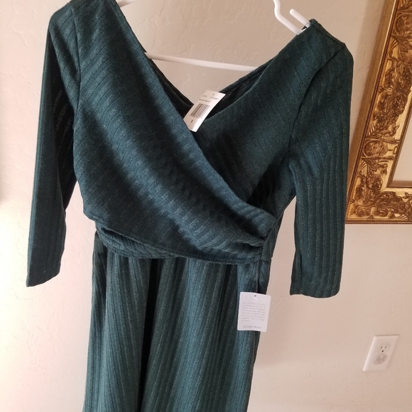 Dress - Picture 4 of 4